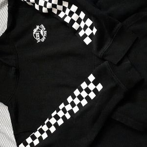 VANS classic checkered sleeve black hoodie. Youth large.